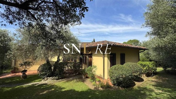 casa indipendente in vendita a Firenze in zona Bellosguardo