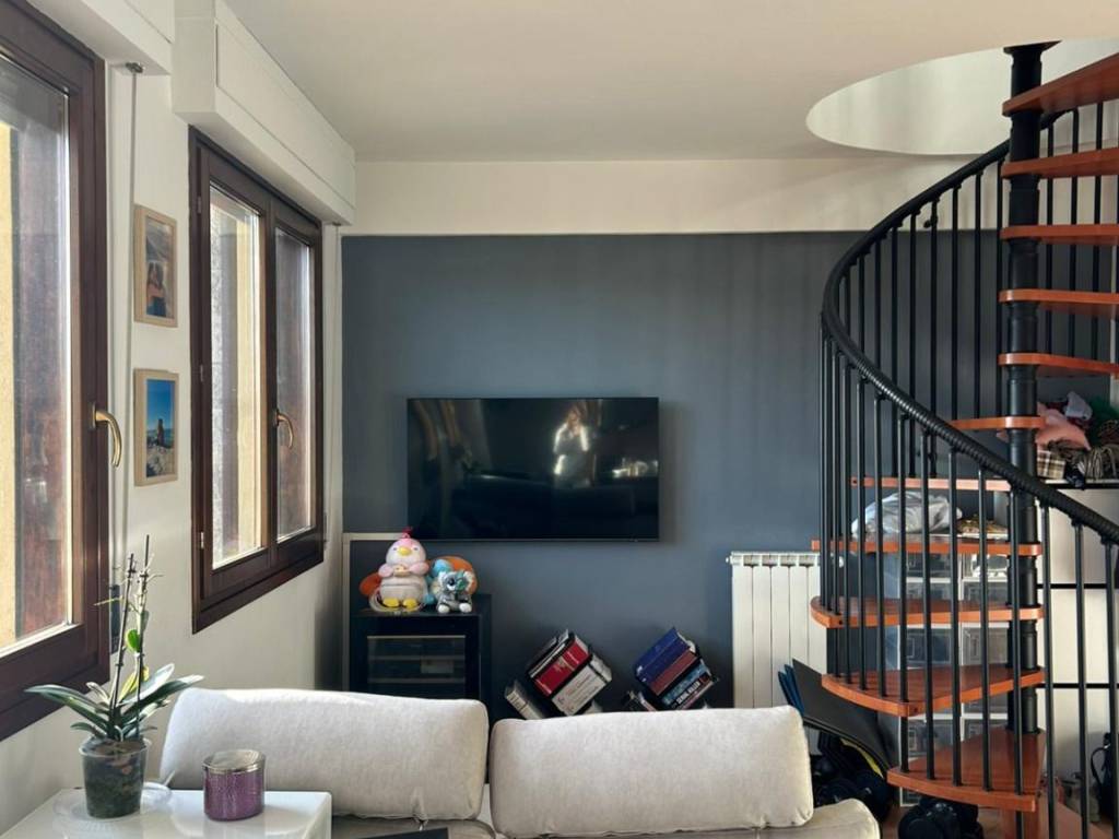 appartamento in vendita a Firenze in zona Firenze Nova