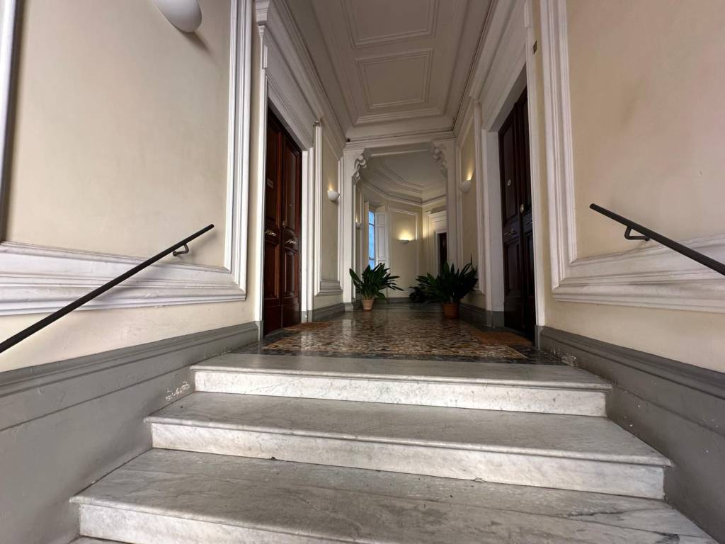 appartamento in vendita a Firenze in zona Campo di Marte