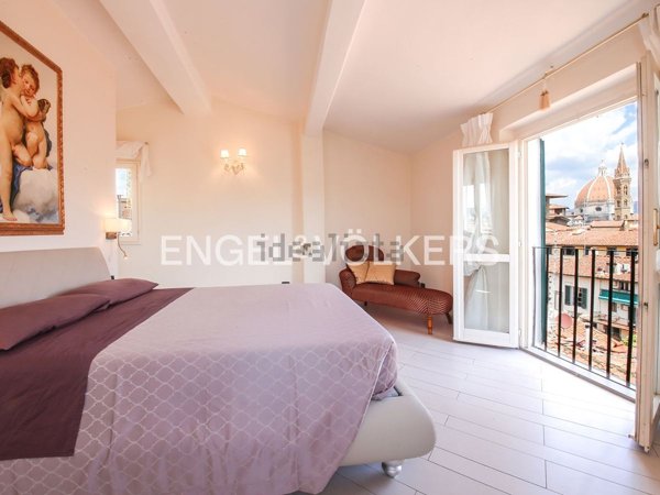 appartamento in vendita a Firenze in zona Centro Santa Croce