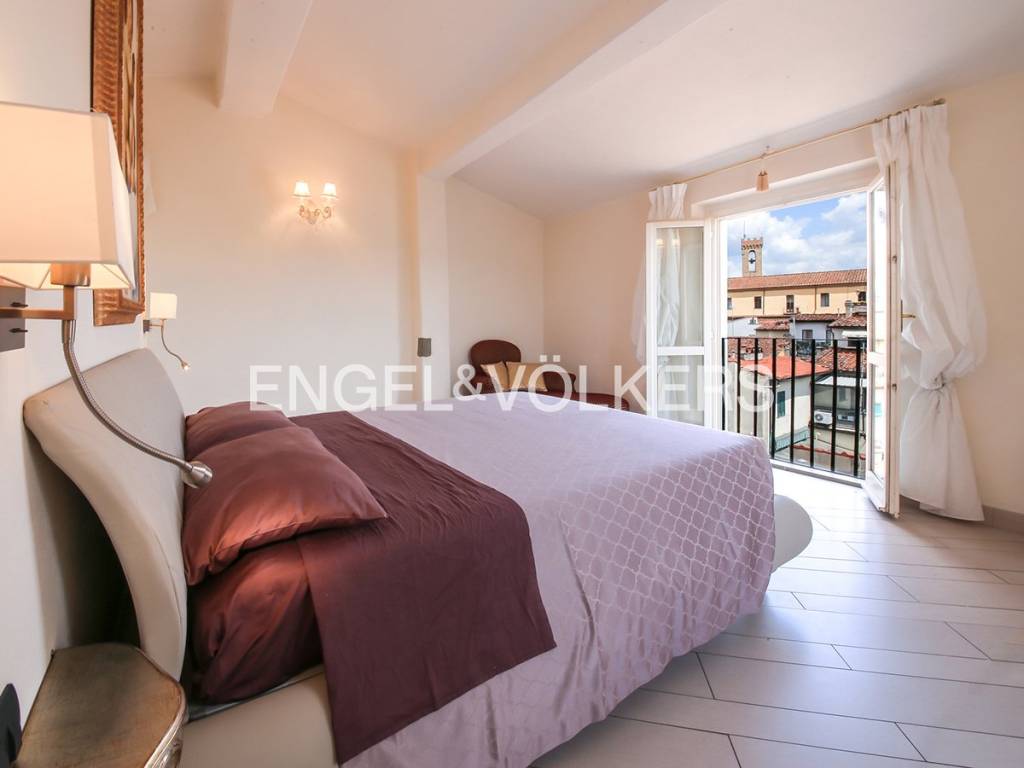 appartamento in vendita a Firenze in zona Centro Santa Croce