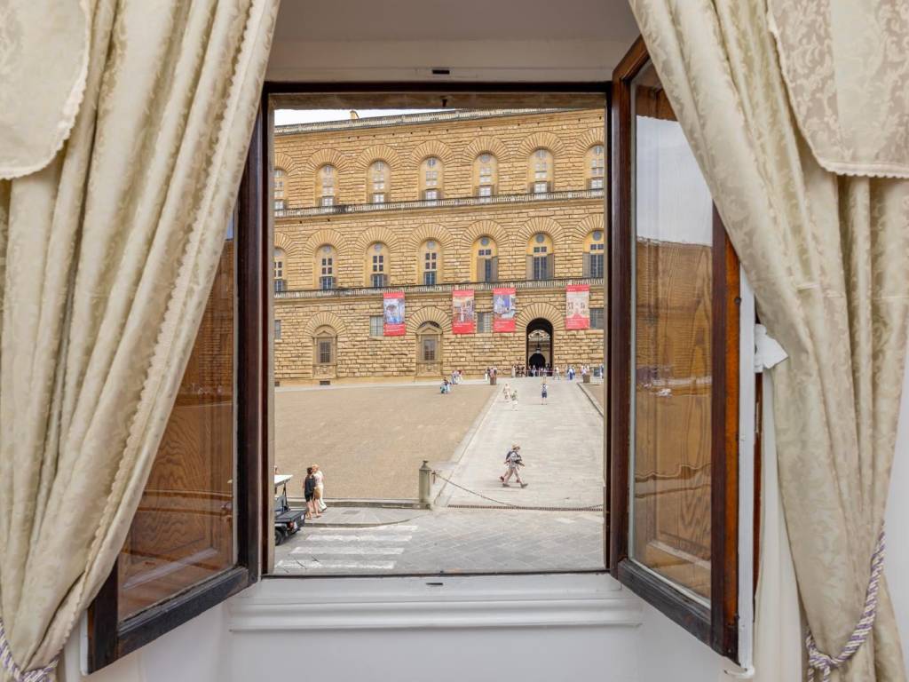 negozio in vendita a Firenze in zona Centro San Frediano