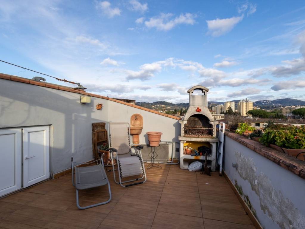 appartamento in vendita a Firenze in zona Careggi