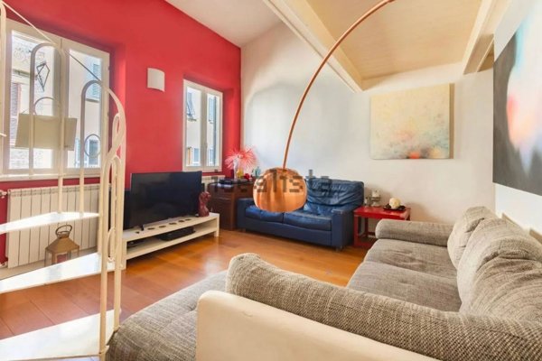 appartamento in vendita a Firenze in zona Centro Santa Croce