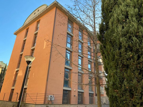 ufficio in vendita a Firenze in zona Novoli