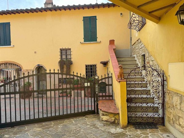 casa indipendente in vendita a Firenze in zona Galluzzo