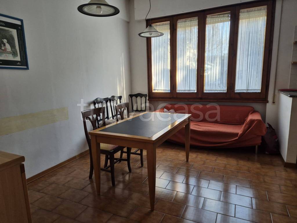 appartamento in vendita a Firenze in zona Isolotto