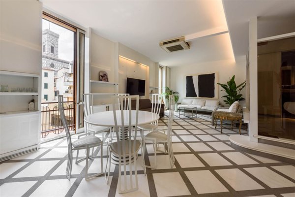 appartamento in vendita a Firenze in zona Centro Duomo