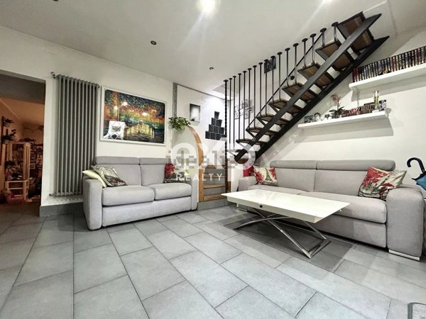 casa indipendente in vendita a Firenze in zona Ugnano