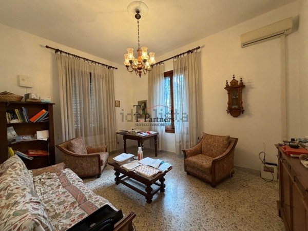 appartamento in vendita a Firenze in zona Careggi