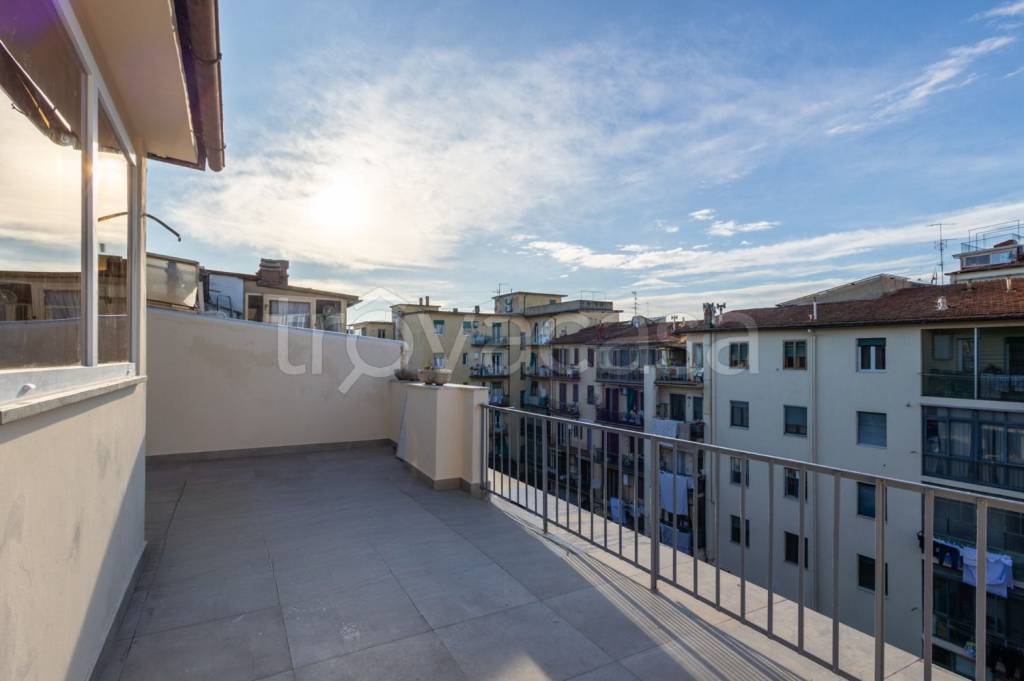 appartamento in vendita a Firenze in zona Coverciano