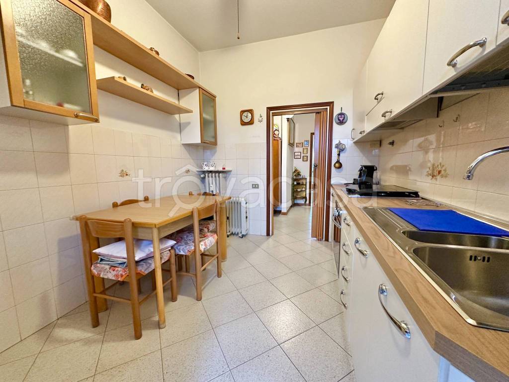 appartamento in vendita a Firenze in zona Firenze Nova