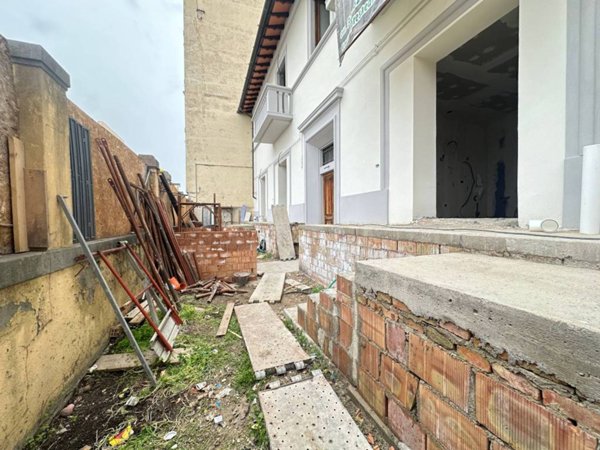 appartamento in vendita a Firenze in zona Careggi