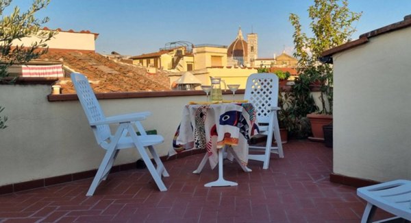 appartamento in vendita a Firenze in zona Centro Santa Maria Novella