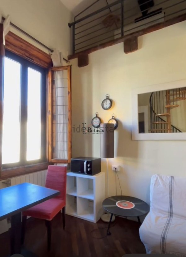 appartamento in vendita a Firenze in zona Centro Santa Maria Novella