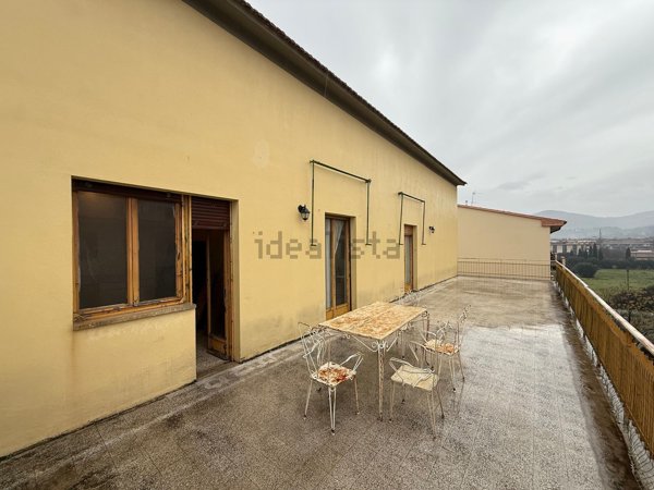 appartamento in vendita a Firenze in zona Varlungo