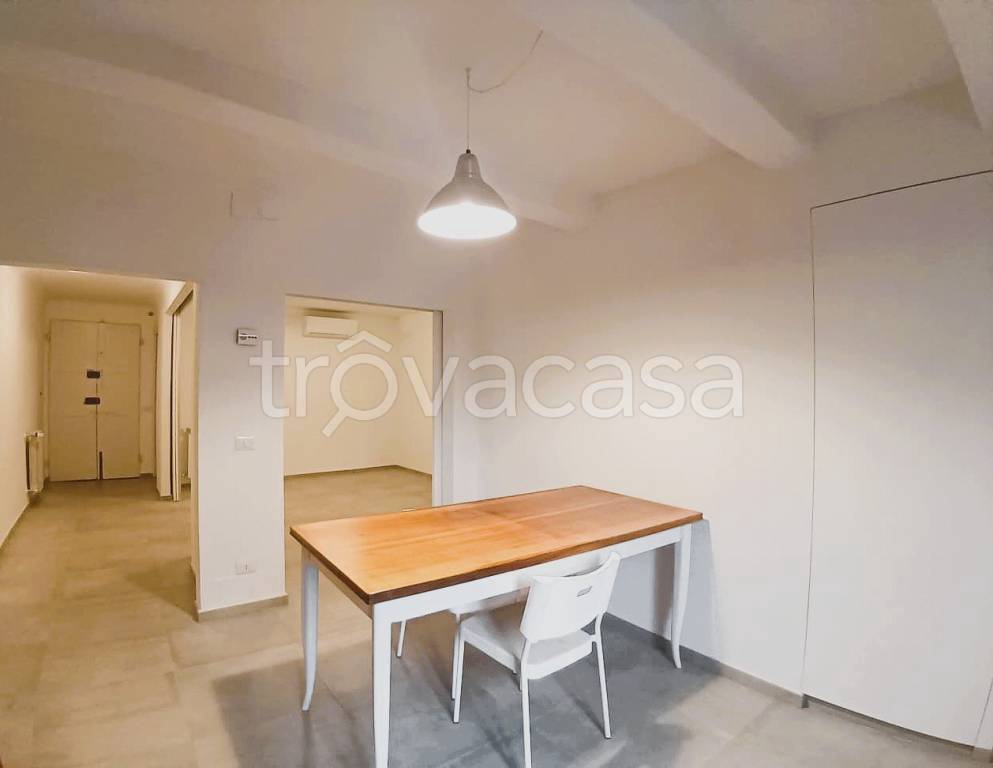 appartamento in vendita a Firenze in zona Centro San Lorenzo
