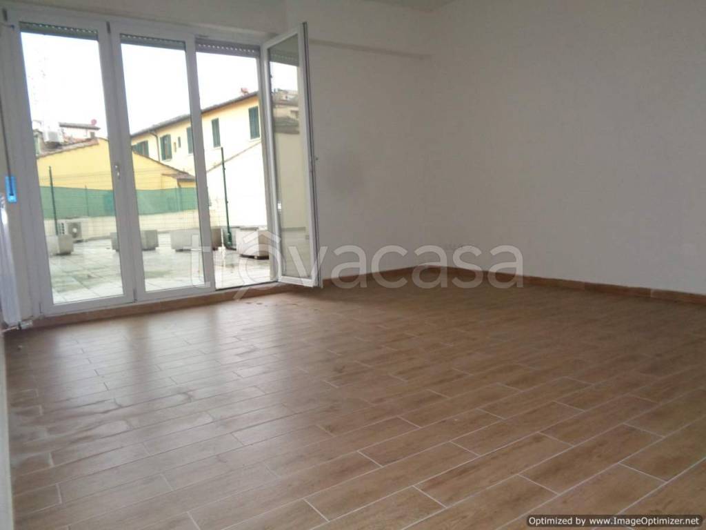appartamento in vendita a Firenze in zona Statuto