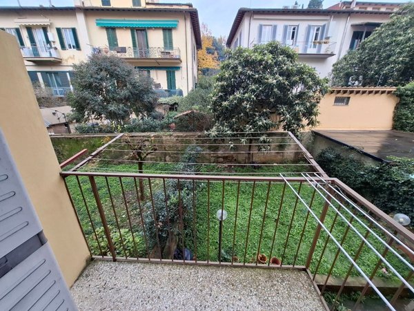 appartamento in vendita a Firenze in zona Campo di Marte