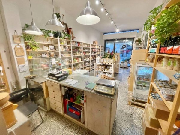 negozio in vendita a Firenze in zona Centro San Frediano