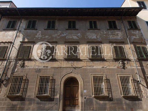 intera palazzina in vendita a Firenze