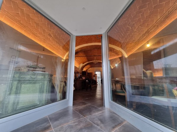 negozio in vendita a Firenze in zona Galluzzo