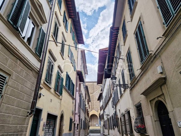 appartamento in vendita a Firenze in zona Centro Santa Croce