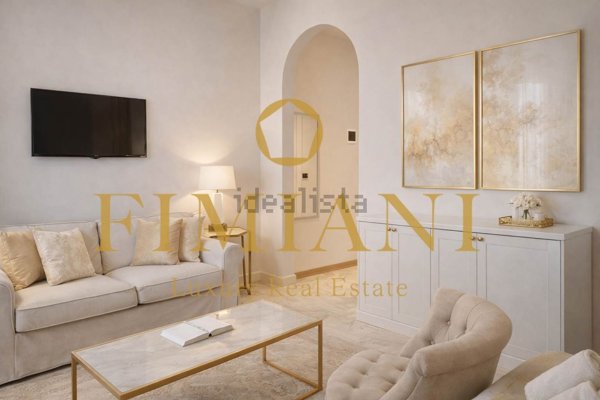 appartamento in vendita a Firenze in zona Centro Santa Croce