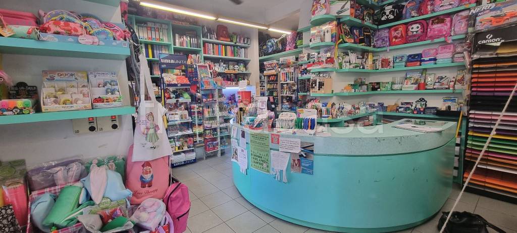 negozio in vendita a Firenze in zona Gavinana