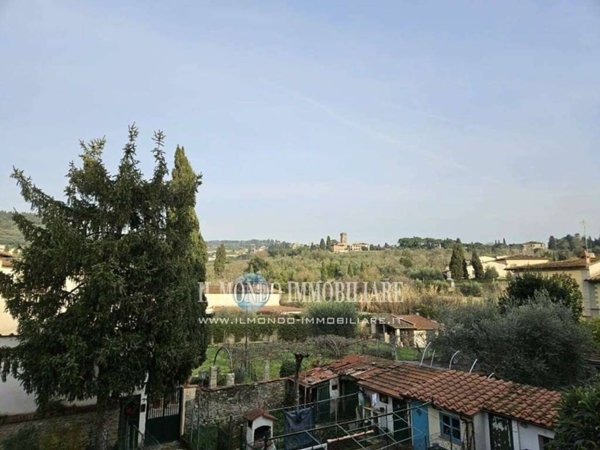 appartamento in vendita a Firenze in zona Coverciano