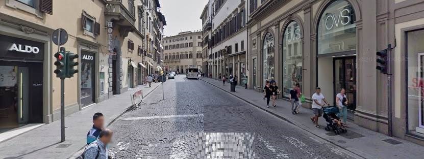 negozio in vendita a Firenze in zona Centro Santa Maria Novella