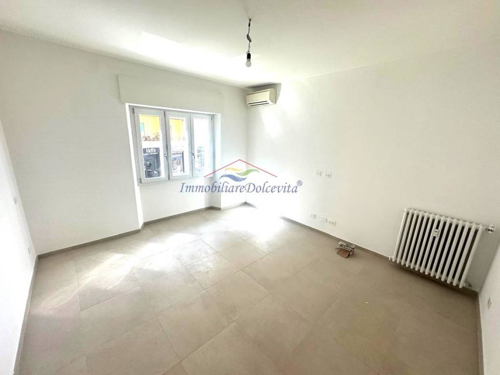 appartamento in vendita a Firenze in zona Isolotto