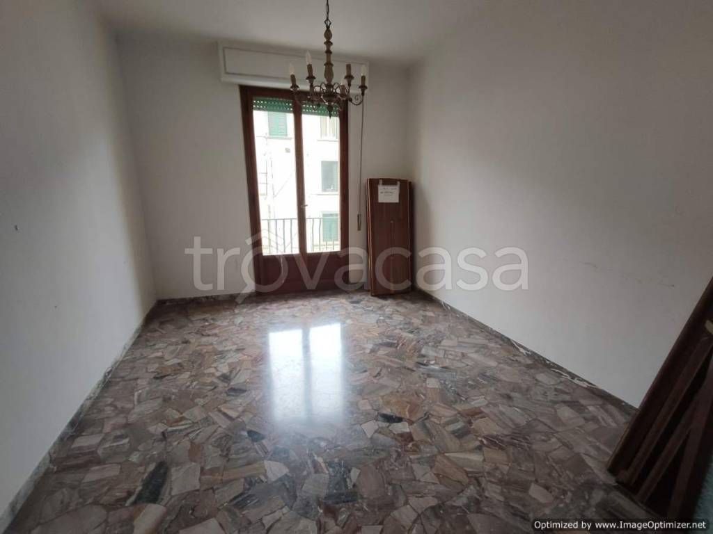 appartamento in vendita a Firenze in zona Statuto