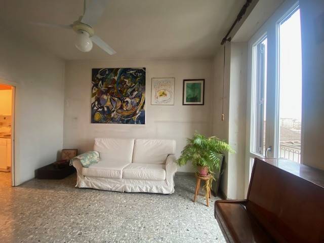 appartamento in vendita a Firenze in zona Statuto