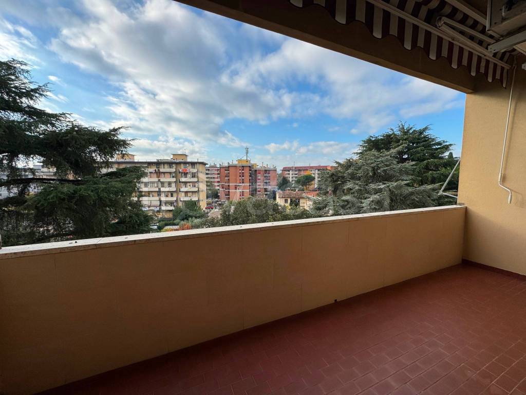 appartamento in vendita a Firenze in zona Cintoia