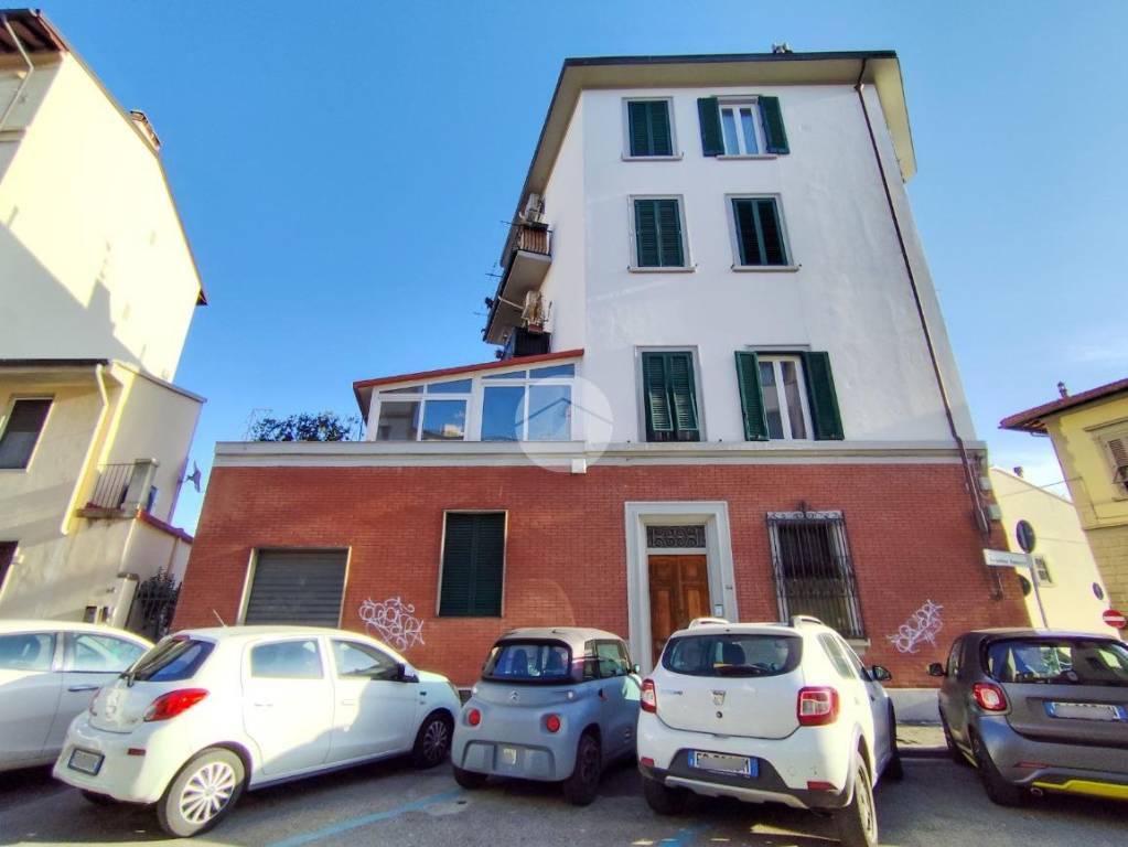 appartamento in vendita a Firenze in zona Coverciano