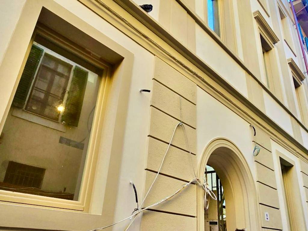 negozio in vendita a Firenze in zona Centro Santa Croce