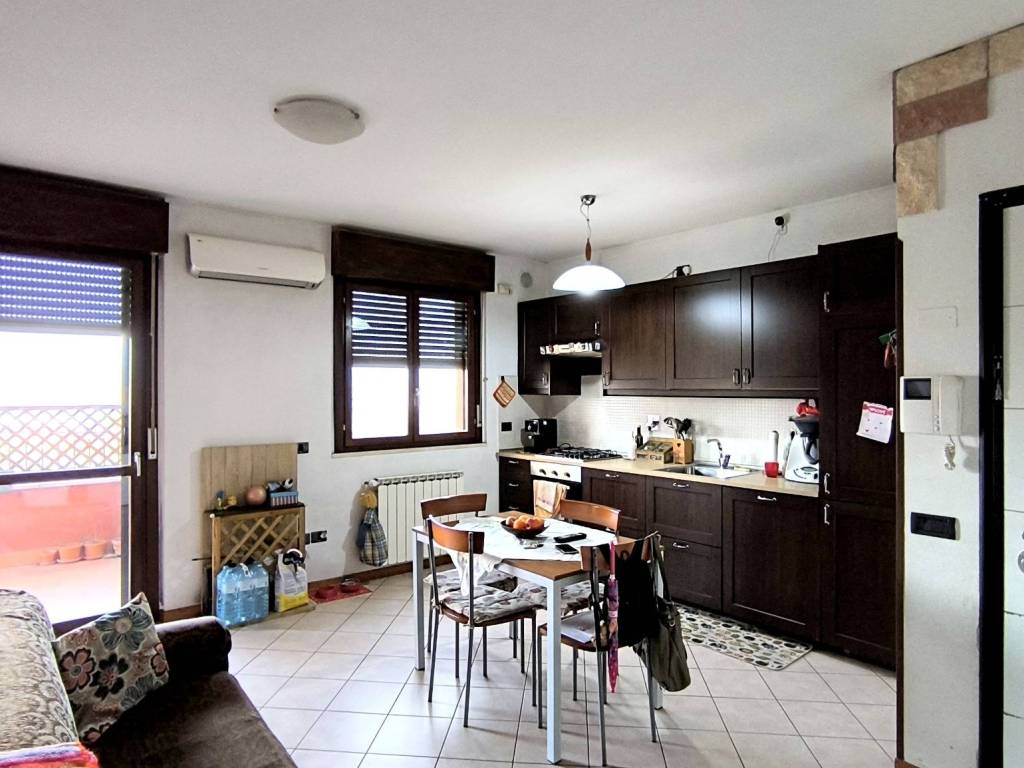 appartamento in vendita a Firenze in zona Ugnano