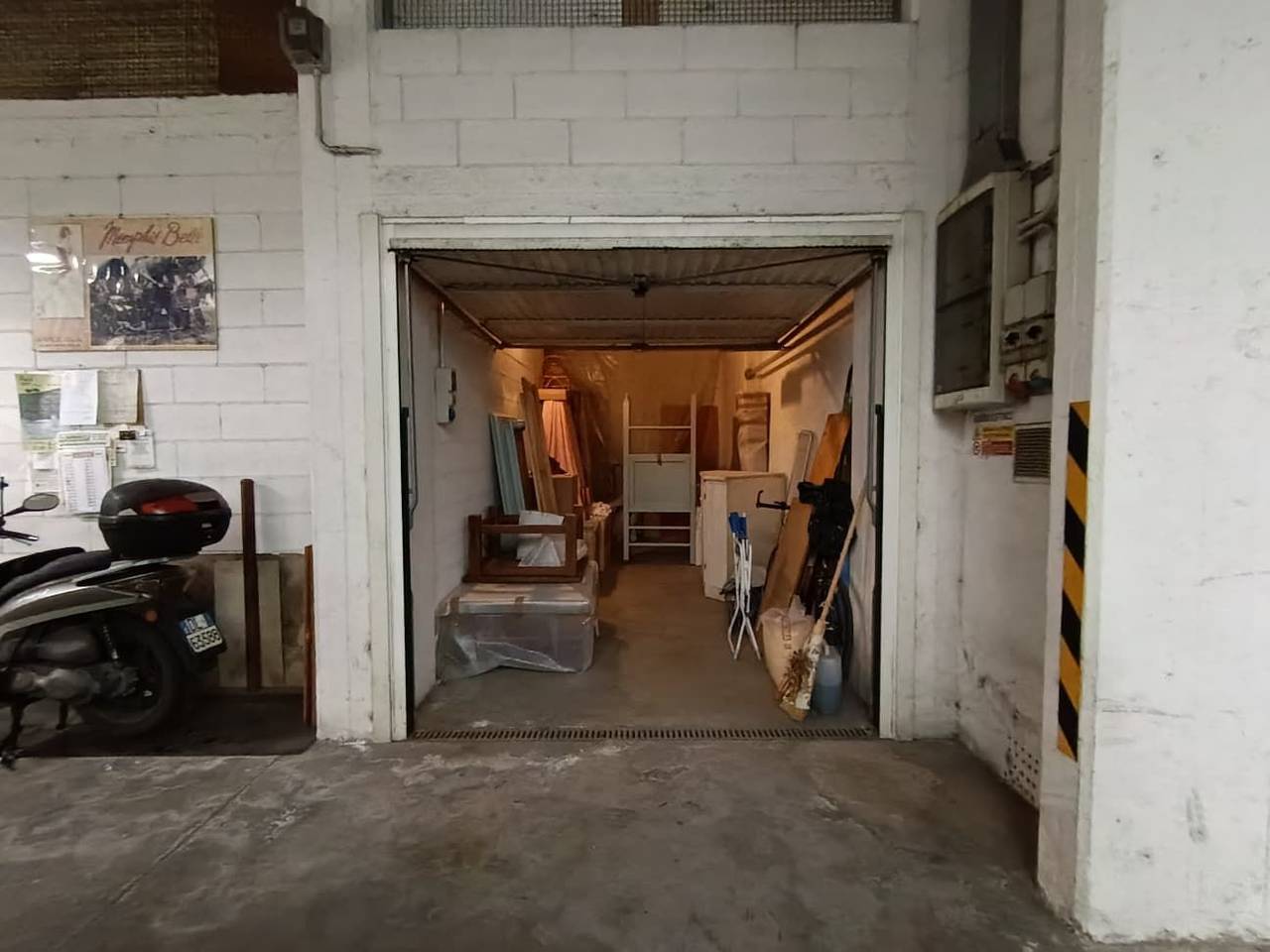 negozio in vendita a Firenze in zona Careggi