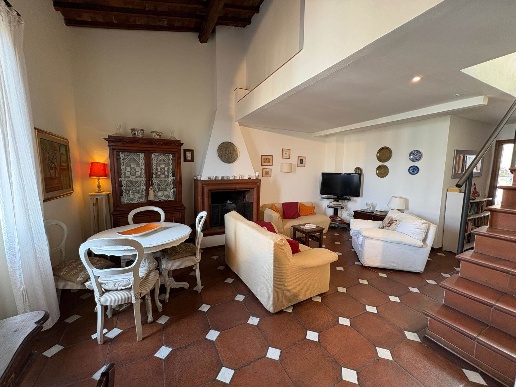 appartamento in vendita a Firenze in zona Campo di Marte