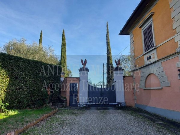 casa indipendente in vendita a Firenze in zona Bellosguardo