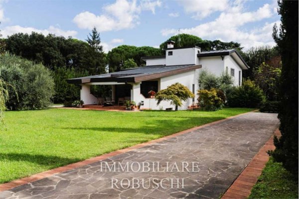 casa indipendente in vendita a Firenze in zona Campo di Marte