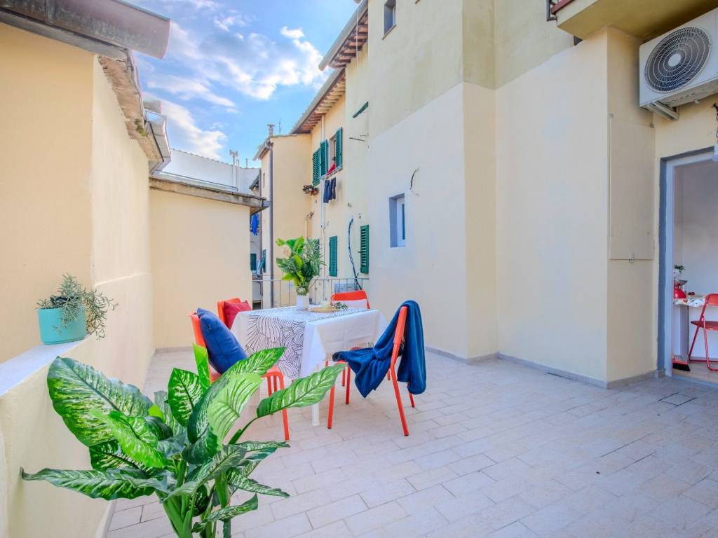 appartamento in vendita a Firenze in zona Galluzzo