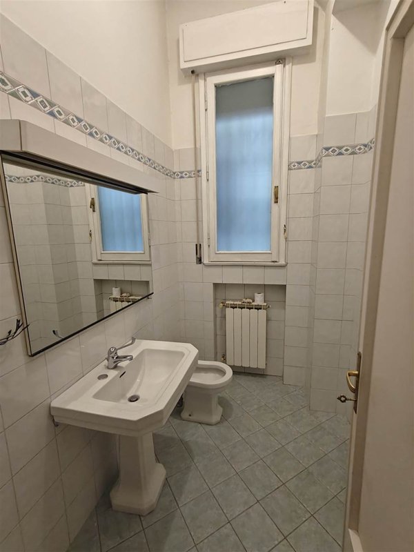 appartamento in vendita a Firenze in zona Campo di Marte