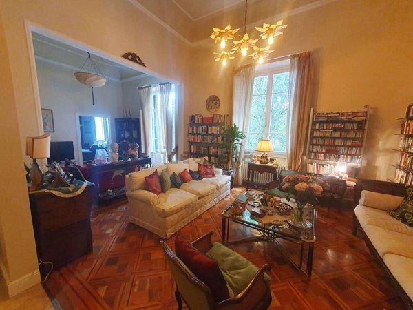 casa indipendente in vendita a Firenze in zona Centro Santa Croce