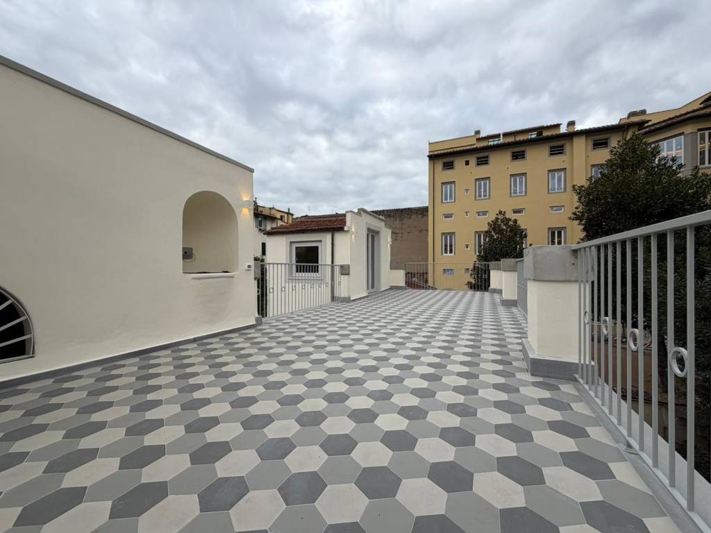 casa indipendente in vendita a Firenze