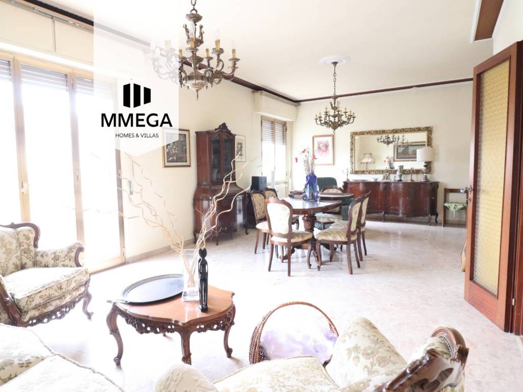 appartamento in vendita a Firenze in zona Centro Santa Croce