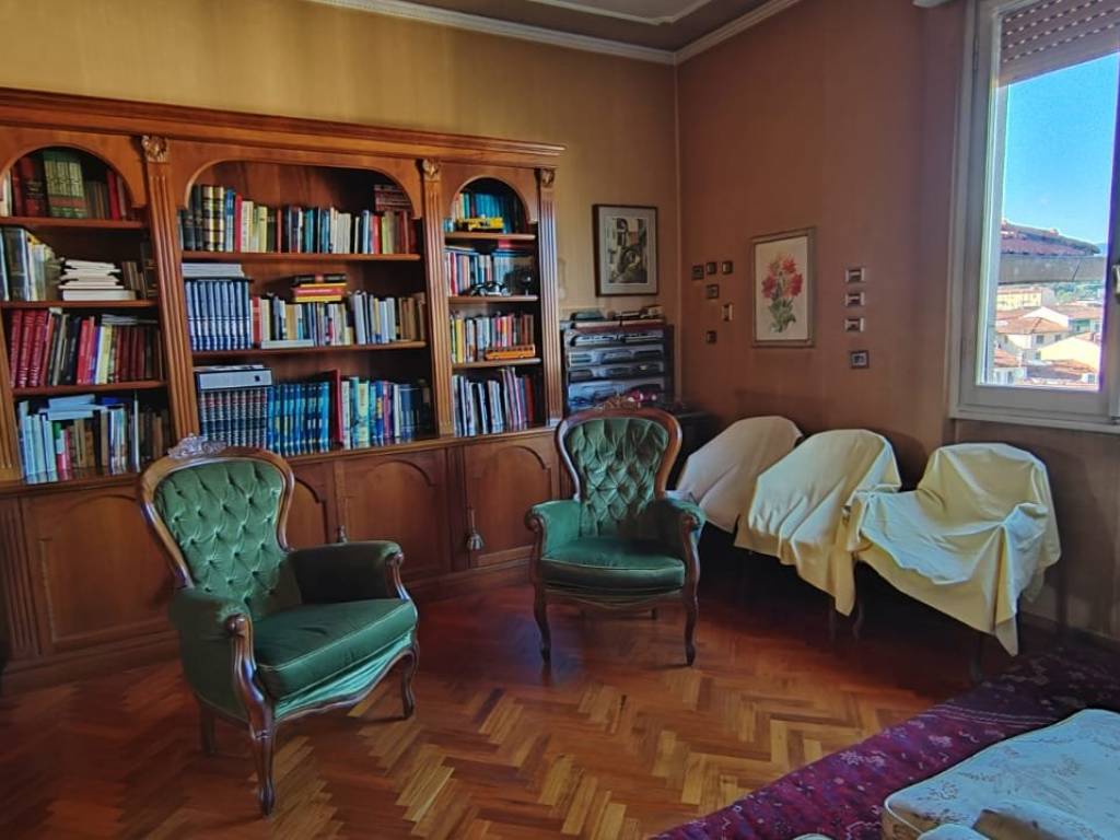 appartamento in vendita a Firenze in zona Campo di Marte