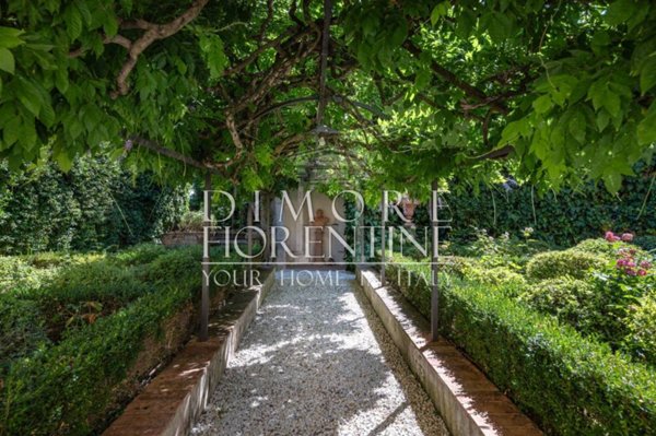 appartamento in vendita a Firenze in zona Centro San Niccolò