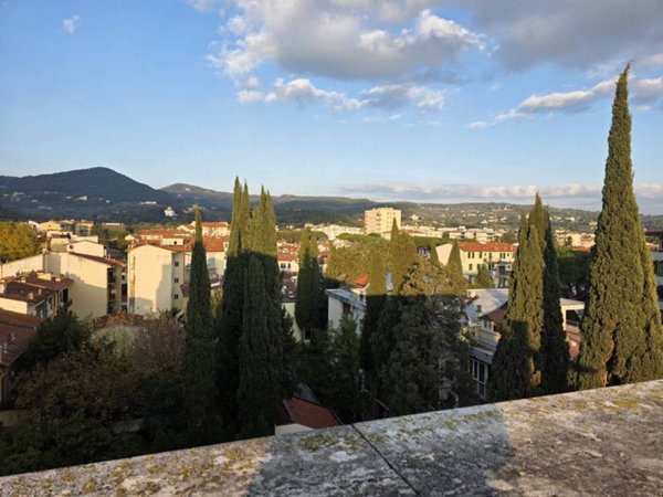 appartamento in vendita a Firenze in zona Campo di Marte